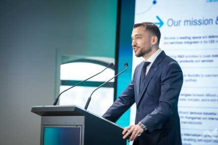 20260326_Bálna_Space&Defend_VF__21