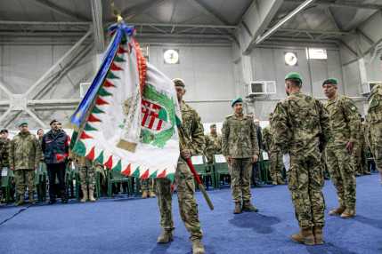 202603_kontingensparancsnoki_átadás-átvétel_MH_KFOR (2)