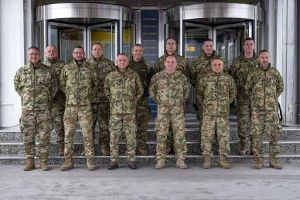 202604_EUFOR_Katonai Felsővezetői Tanfolyam hallgatók_5