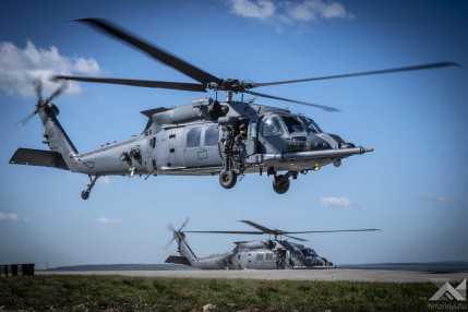 KT20260424helikopterek7