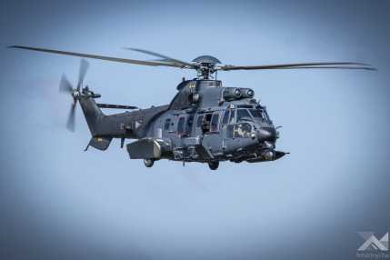 KT20260424helikopterek15