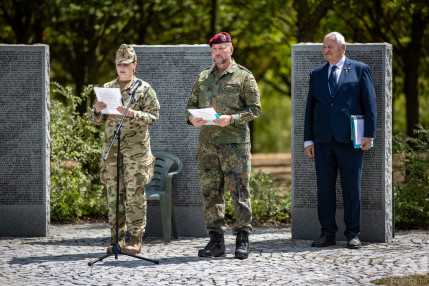 260723_Magyar-német hadisírgondozók_PAK_-12