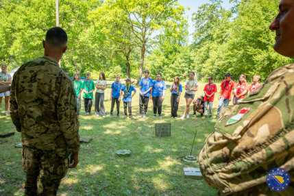 202607_aknatudatosság_előadás_Mostar_EUFOR (5)