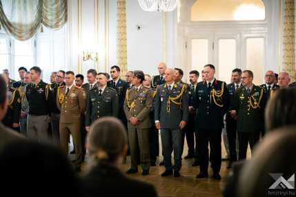 20260915_attase_testulet_bemutatkozo_1500px_KG012