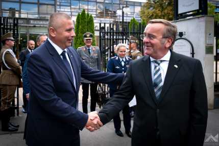 20260925_német-magyar_védelmi_miniszteri_sajtótáj_HSZ5334