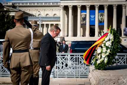 20260925_német-magyar_védelmi_miniszteri_találkozó_HSZ4992