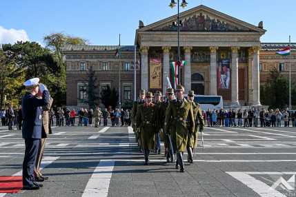 w2026.10.26.nato sact fogadas koszoruzas.rt. (9)